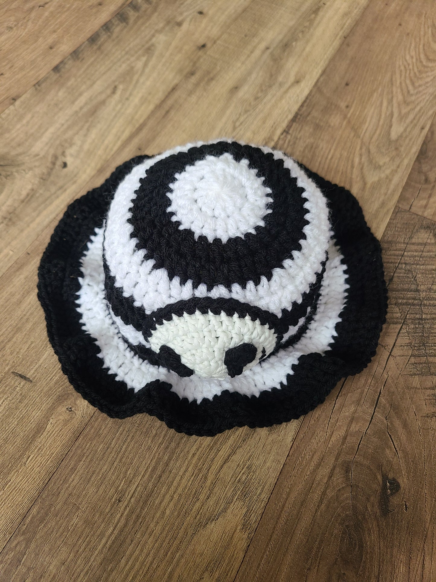 Jack Skellintong Stripes Bucket Hat