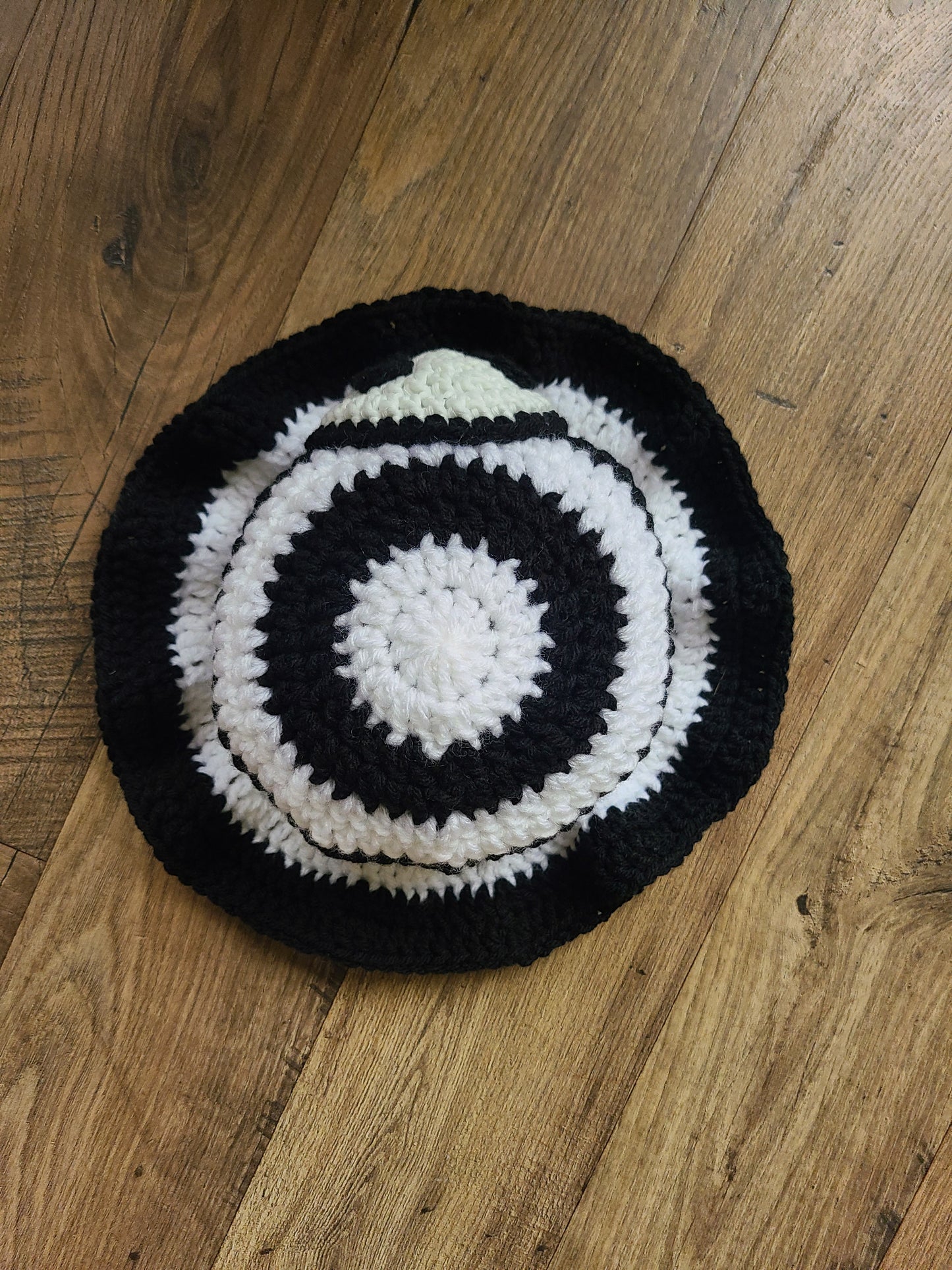 Jack Skellintong Stripes Bucket Hat